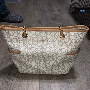 NWOT Calvin Klein Purse